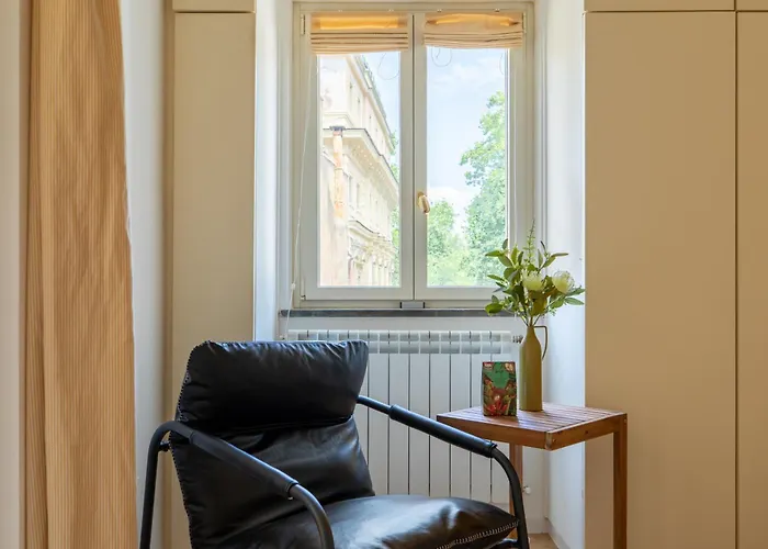 Iflat Trastevere Stylish 4 Bedroom Penthouse