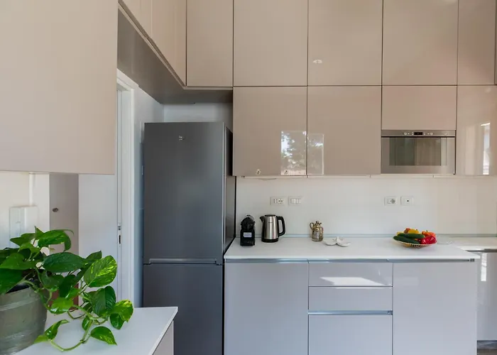 Iflat Trastevere Stylish 4 Bedroom Penthouse *