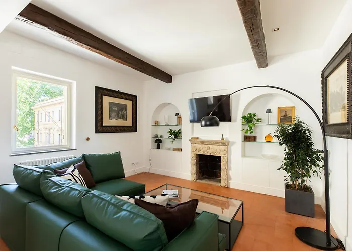 Iflat Trastevere Stylish 4 Bedroom Penthouse Rome