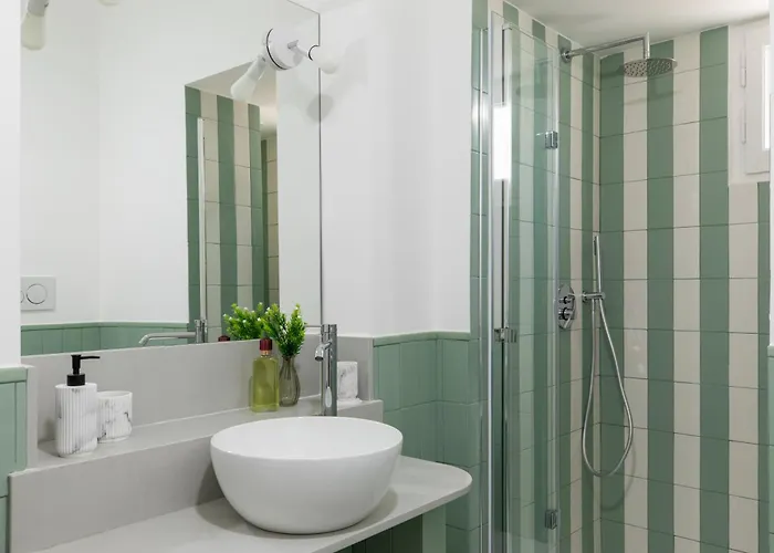 Appartement Iflat Trastevere Stylish 4 Bedroom Penthouse